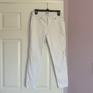 White cropped skinny jeans, size 4